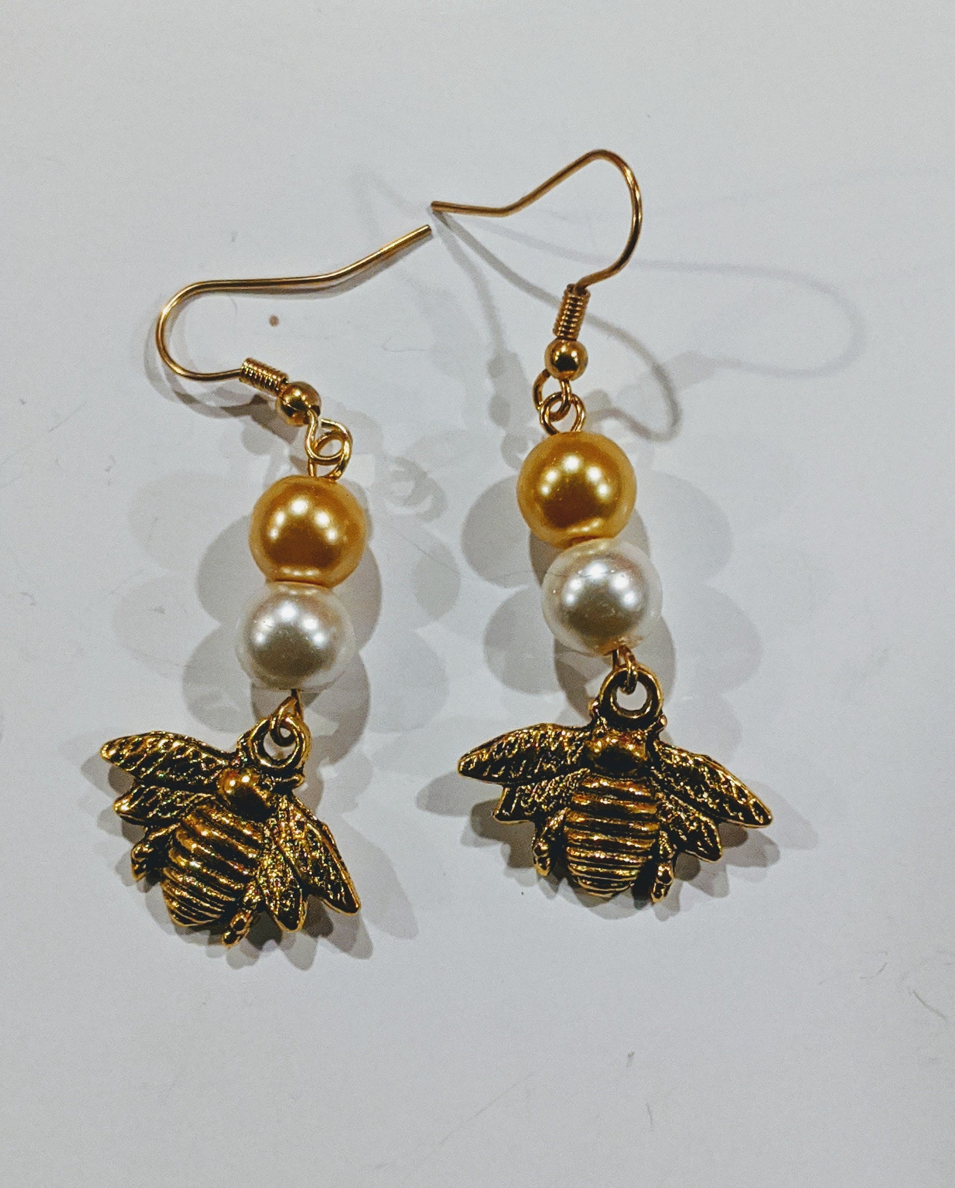 Hello Bees! Dangle Earrings Beaded Earrings Dragon & Wolf Designs