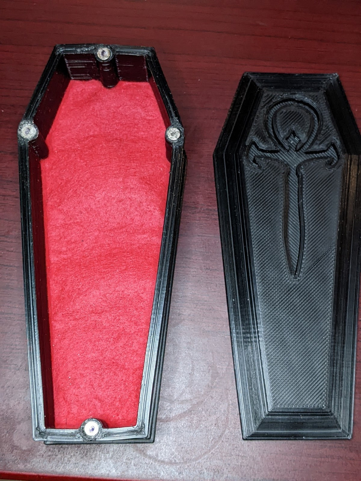 Dice Trinket Coffin