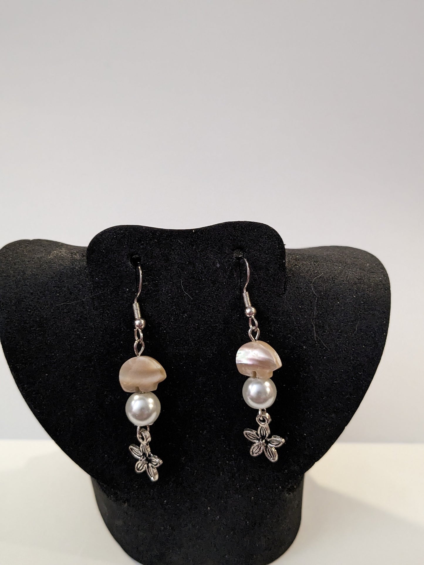 Shell & Pearl Bear Flower Dangle Earrings